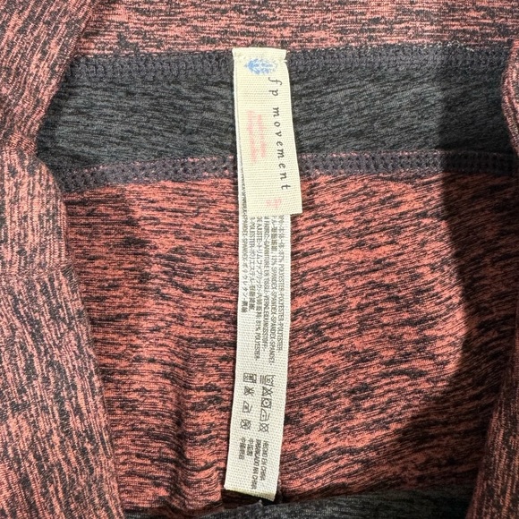 Free People Movement Dylan Cropped Leggings Size S Mesh Cut Outs - Picture 5 of 5